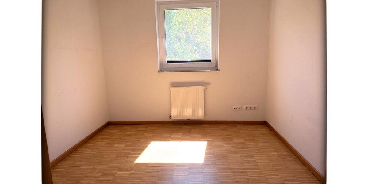 Etagenwohnung Moers - 3.5 Zimmer, 82 m&sup2;, 244.500&euro; | Angebot:26987209