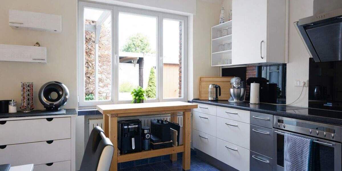 Mehrfamilienhaus, Wohnhaus Krefeld / Bockum Bockum - 6 Zimmer, 184 m&sup2;, 498.000&euro; | Angebot:25695272