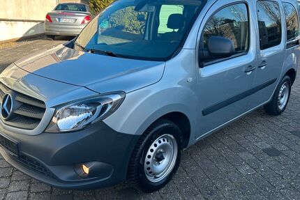 Mercedes-Benz Citan 156.209 km 10.990 &euro; Düsseldorf 40597