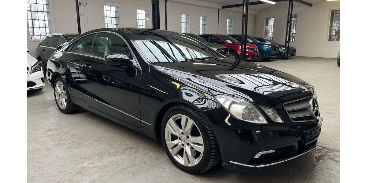Mercedes-Benz E 500 159.000 km 14.870 &euro; Velbert 42551