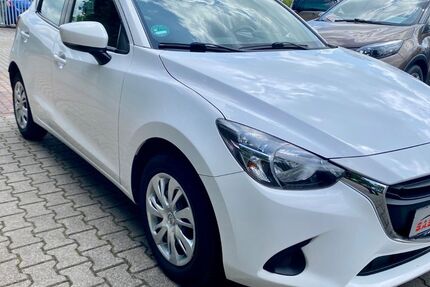 Mazda 2 151.120 km 8.500 &euro; Moers 47445