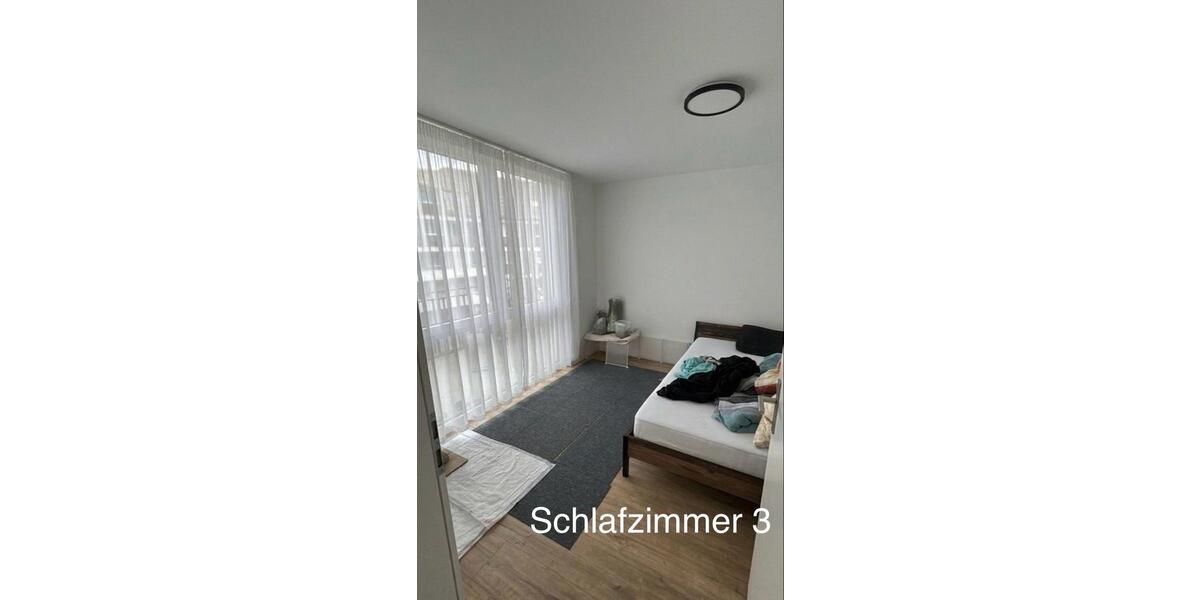 Etagenwohnung Duisburg Mittelmeiderich - 4 Zimmer, 93 m&sup2;, 1.150&euro; | Angebot:25974589