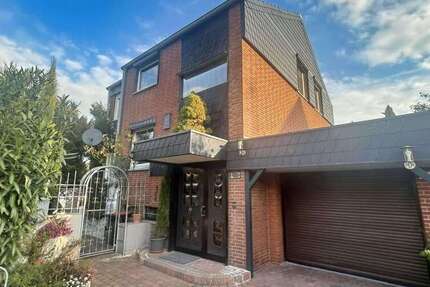 Haus Krefeld Hüls - 4 Zimmer, 107 m&sup2;, 370.000&euro; | Angebot:26018075