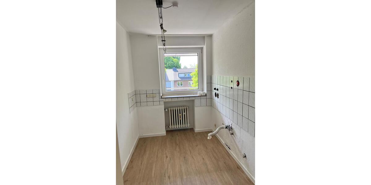 Etagenwohnung Krefeld Cracau - 3 Zimmer, 62 m&sup2;, 176.700&euro; | Angebot:26700484