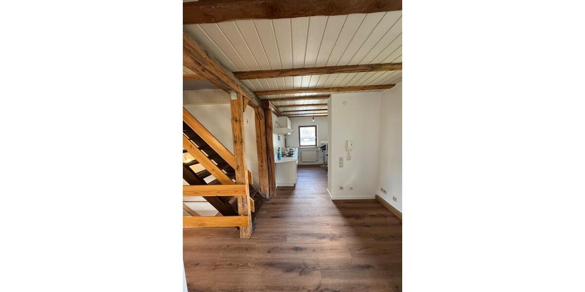 Etagenwohnung Düsseldorf Niederkassel - 4 Zimmer, 106 m&sup2;, 950&euro; | Angebot:26608721