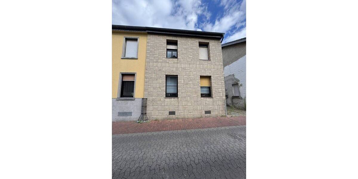 Einfamilienhaus Viersen Dülken - 8 Zimmer, 167 m&sup2;, 235.000&euro; | Angebot:25749001