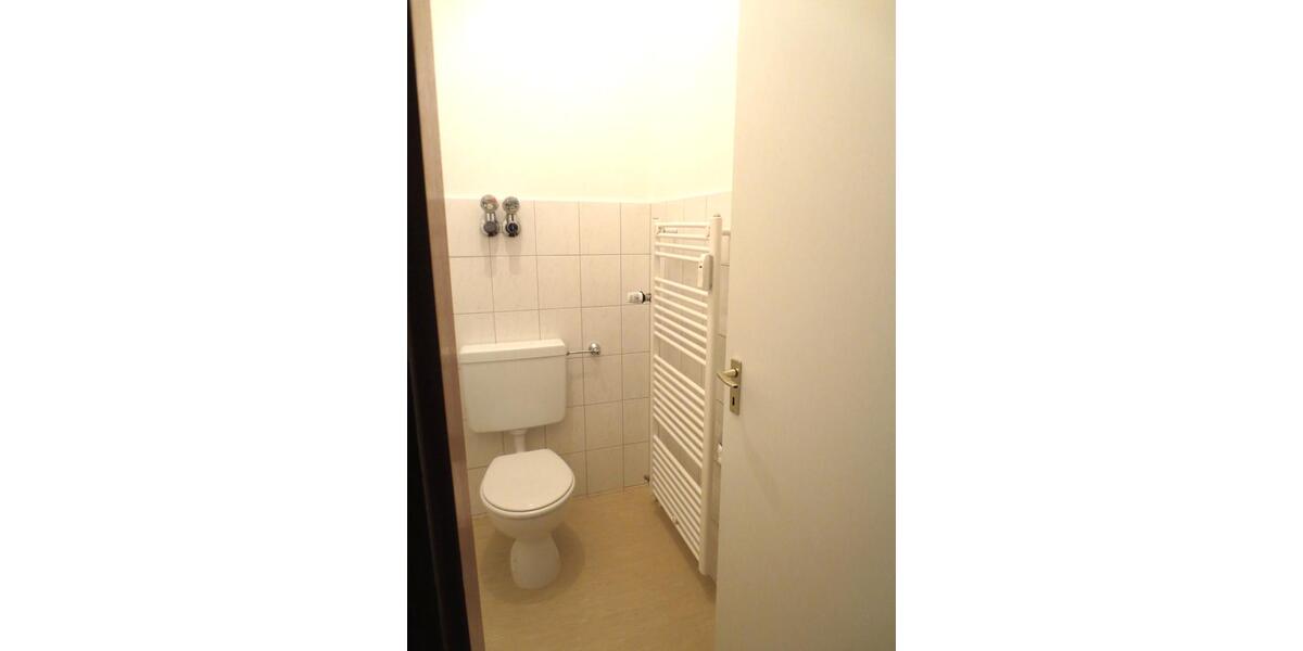 Erdgeschoßwohnung Velbert - 1 Zimmer, 32 m&sup2;, 225&euro; | Angebot:25974590