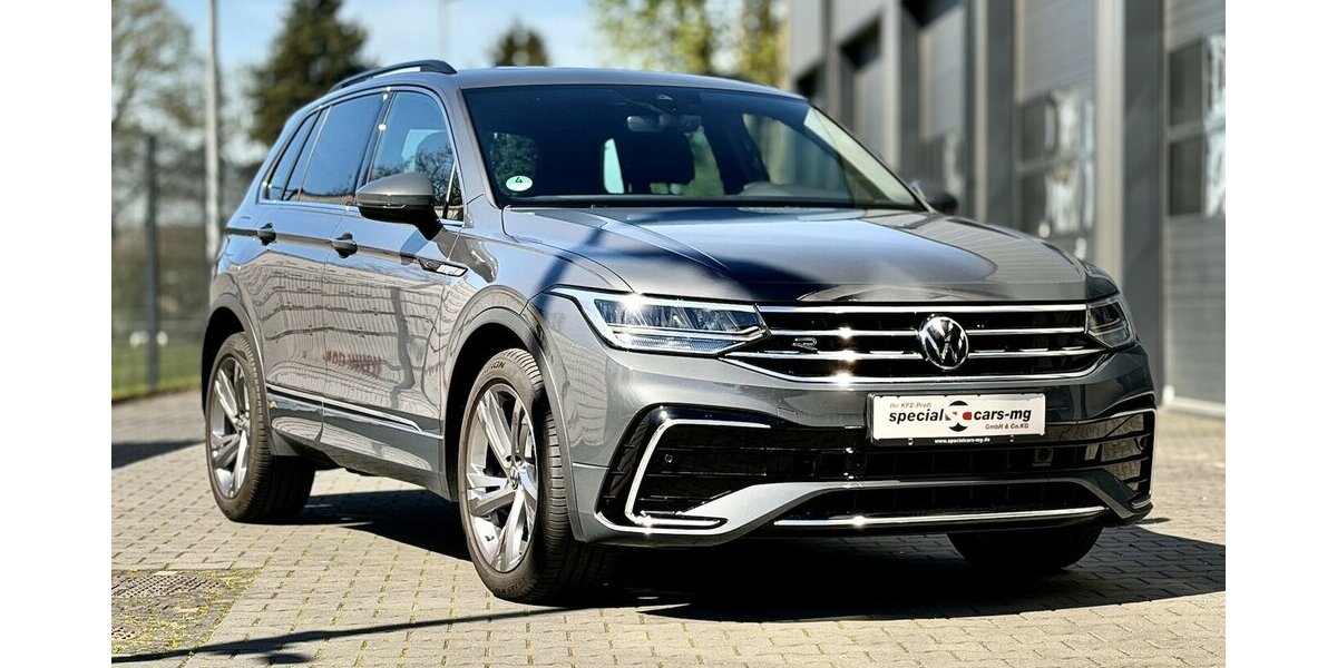 VW Tiguan R-Line / Pano / Kamera / KeylessGO 29.000 km 40.990 &euro; Mönchengladbach 41066