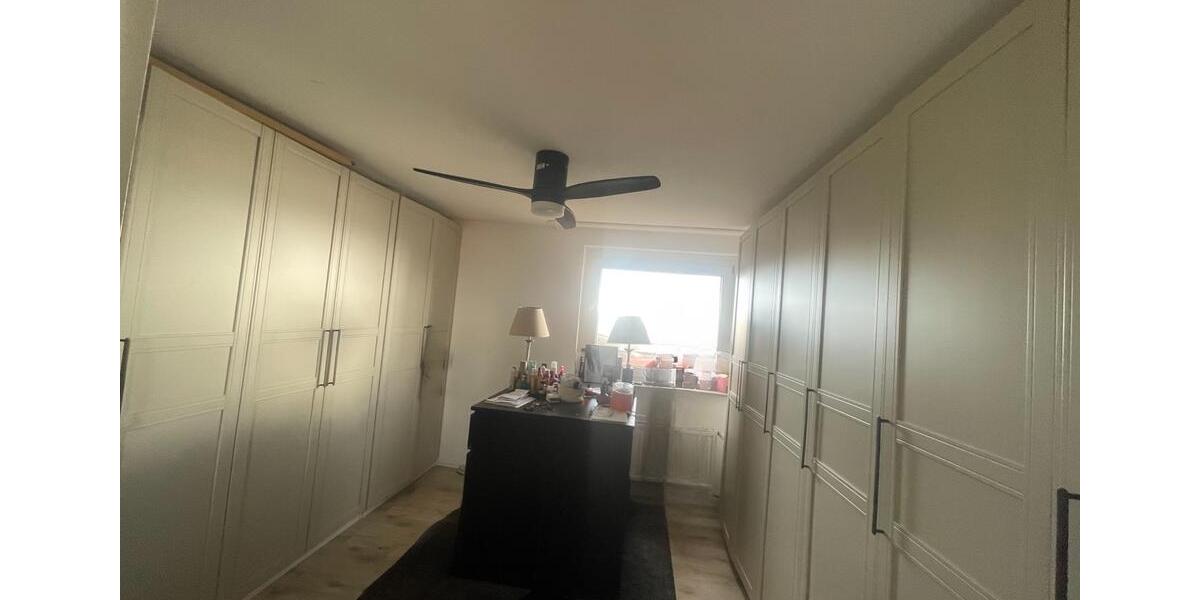 Etagenwohnung Mülheim an der Ruhr Dümpten - 3 Zimmer, 100 m&sup2;, 1.170&euro; | Angebot:25654672