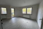 Etagenwohnung Duisburg Hamborn - 3.5 Zimmer, 76 m&sup2;, 449&euro; | Angebot:25389401