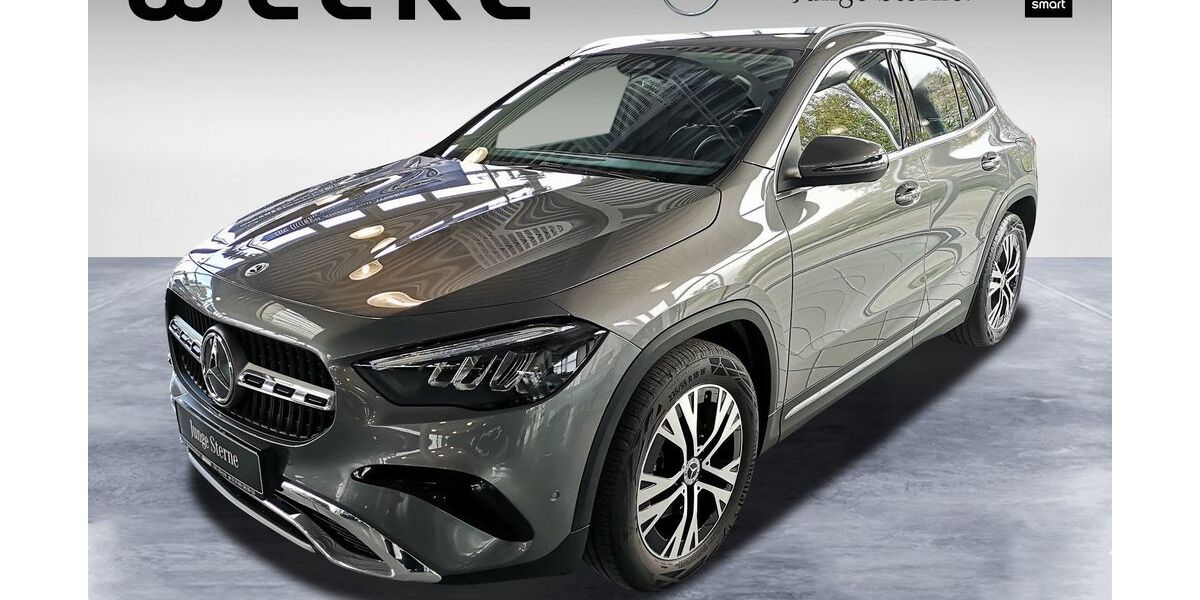 Mercedes-Benz GLA 180 9.399 km 35.976 &euro; Mönchengladbach 41238