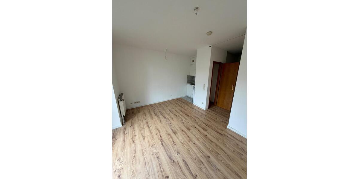 Erdgeschoßwohnung Düsseldorf Stadtbezirk 3 - 1 Zimmer, 28 m&sup2;, 590&euro; | Angebot:26647343