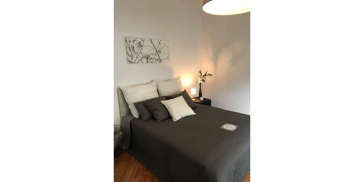 Etagenwohnung Düsseldorf Oberbilk - 3 Zimmer, 78 m&sup2;, 249.000&euro; | Angebot:27143289
