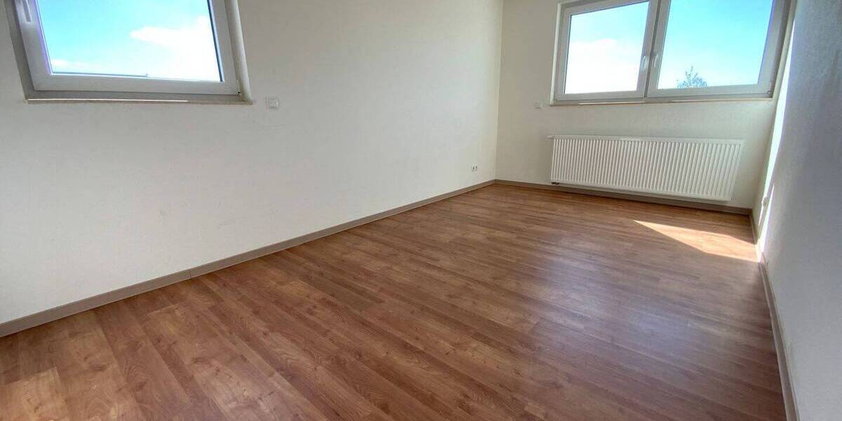 Etagenwohnung Meerbusch Osterath - 3 Zimmer, 98 m&sup2;, 1.315&euro; | Angebot:26246069