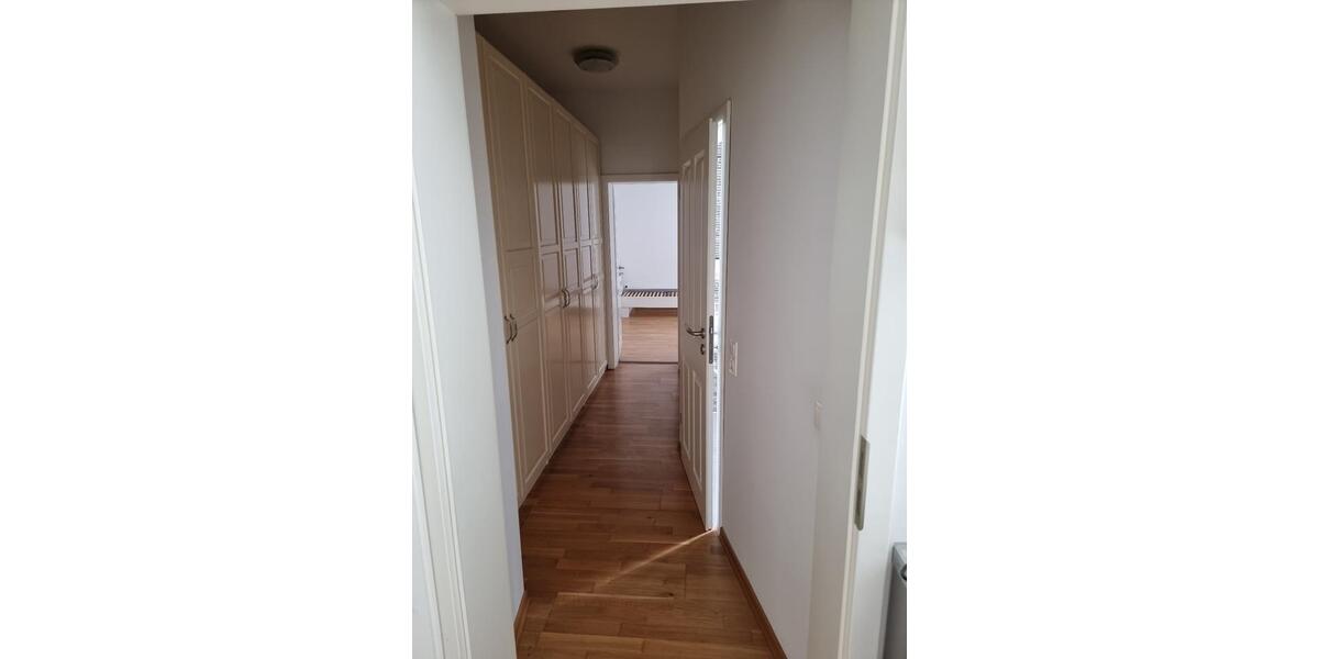 Erdgeschoßwohnung Krefeld - 2 Zimmer, 53 m&sup2;, 526&euro; | Angebot:25858787