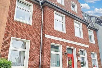 Haus Krefeld Linn - 8 Zimmer, 204 m&sup2;, 570.000&euro; | Angebot:25755263