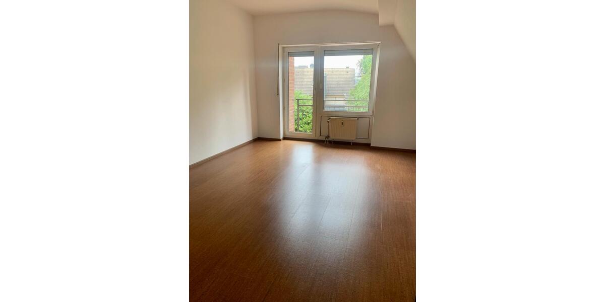 Dachgeschoßwohnung Neuss Augustinusviertel - 2 Zimmer, 66 m&sup2;, 265.000&euro; | Angebot:24378865