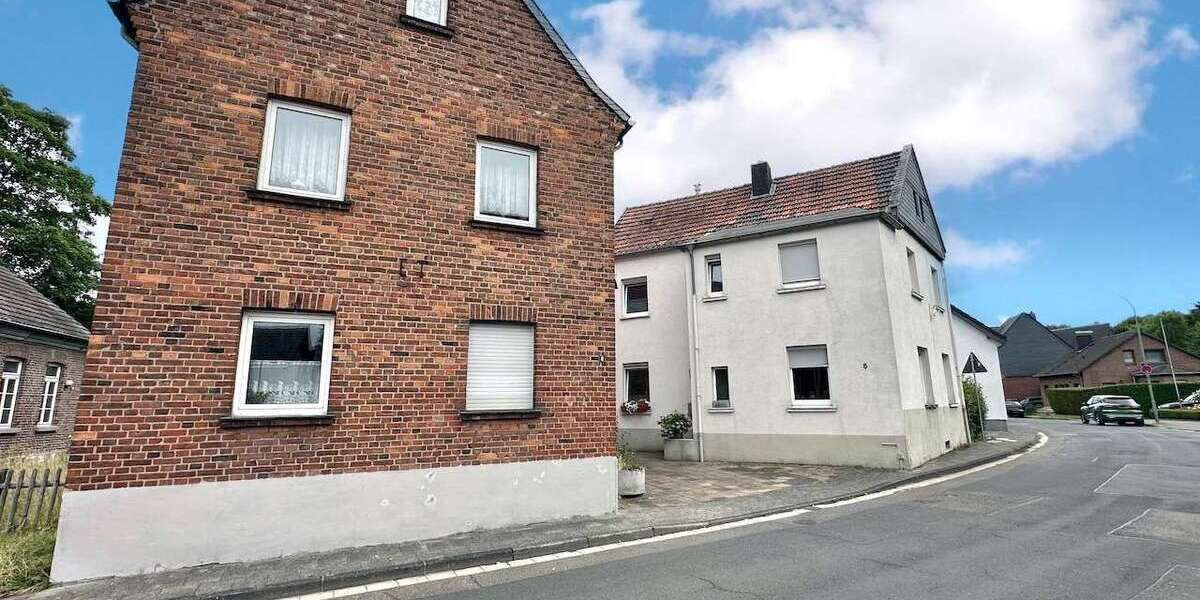 Einfamilienhaus Neuss Erfttal - 8 Zimmer, 210 m&sup2;, 419.000&euro; | Angebot:25513513