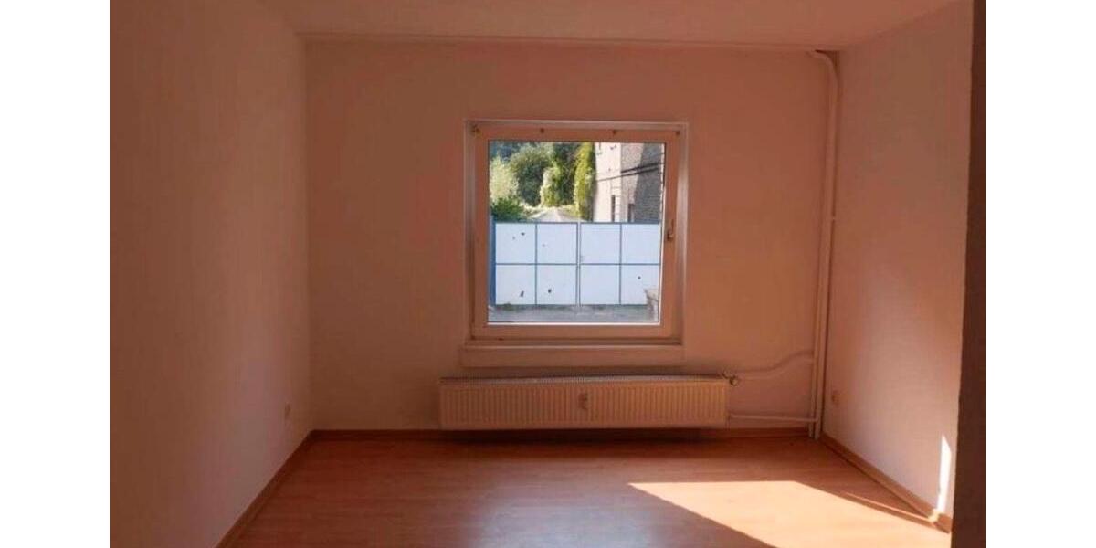Erdgeschoßwohnung Düsseldorf Stadtbezirk 9 - 1.5 Zimmer, 29 m&sup2;, 645&euro; | Angebot:26003624