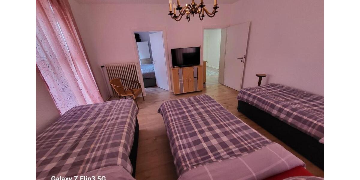 Etagenwohnung Krefeld - 3 Zimmer, 110 m&sup2;, 1.400&euro; | Angebot:26664047