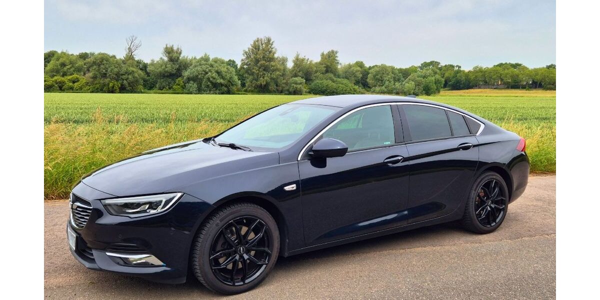 Opel Insignia 174.000 km 9.850 &euro; Duisburg 47198