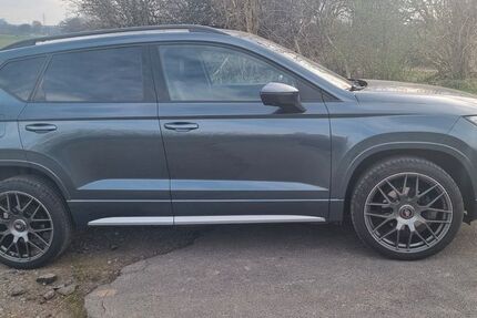 Seat Ateca 78.000 km 17.500 &euro; Krefeld 47809