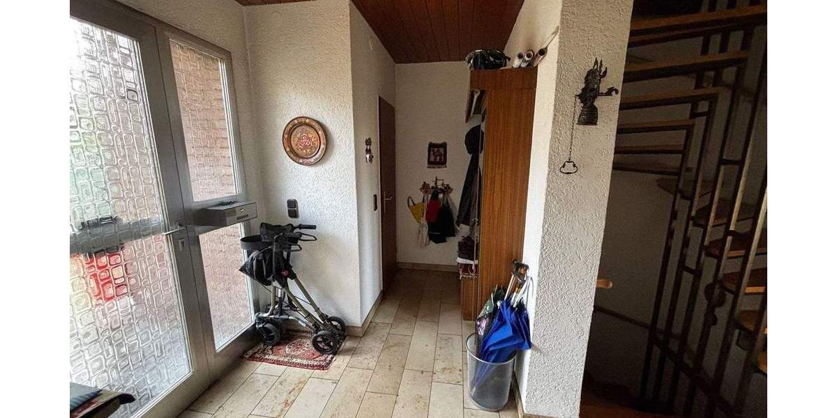 Reihenmittelhaus Krefeld Fischeln - 5 Zimmer, 120 m&sup2;, 430.000&euro; | Angebot:25820518
