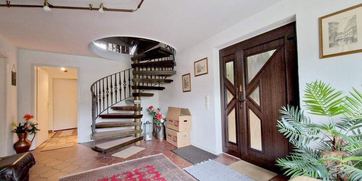 Einfamilienhaus Mülheim Holthausen - 5 Zimmer, 216 m&sup2;, 599.000&euro; | Angebot:25779202