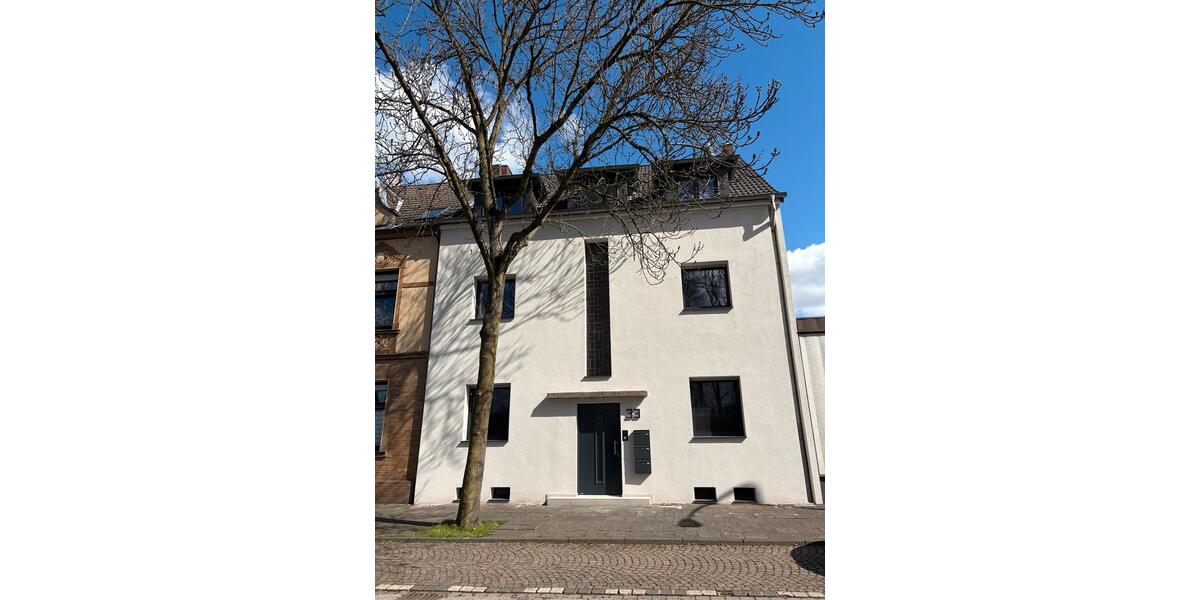 Dachgeschoßwohnung Duisburg Huckingen - 1 Zimmer, 69 m&sup2;, 980&euro; | Angebot:25995549