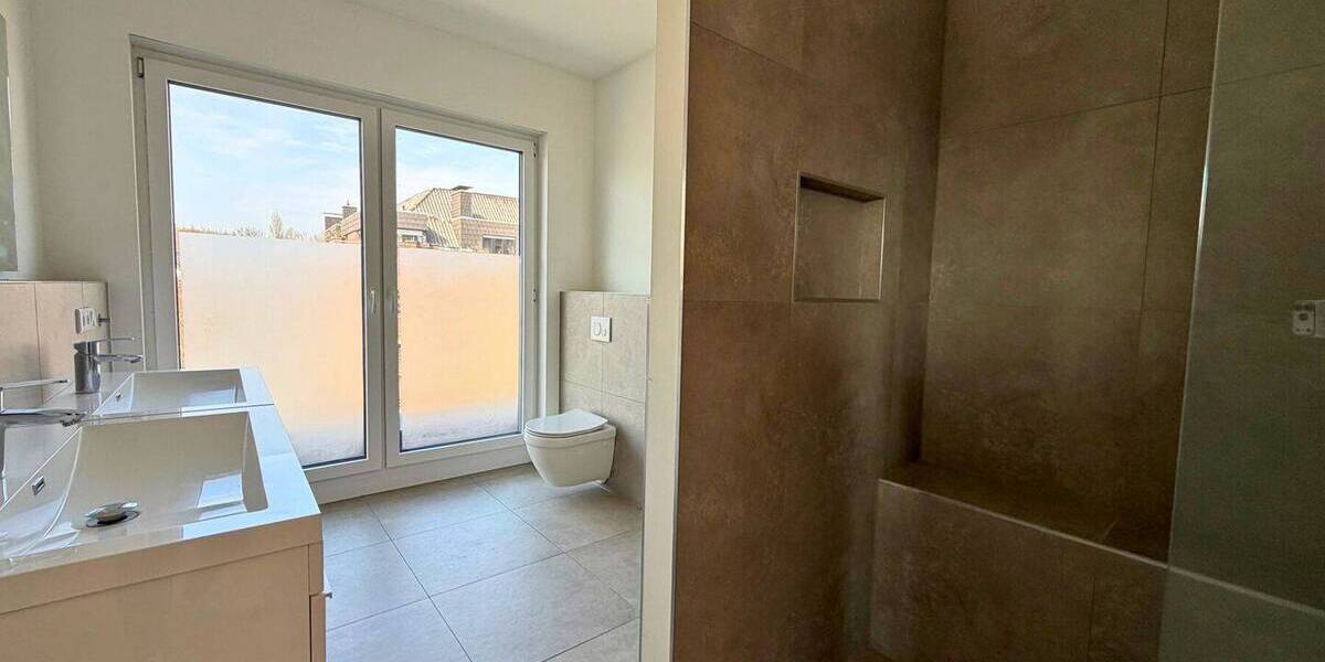 Etagenwohnung Mönchengladbach / Schrievers Schrievers - 4 Zimmer, 128 m&sup2;, 449.000&euro; | Angebot:26127622