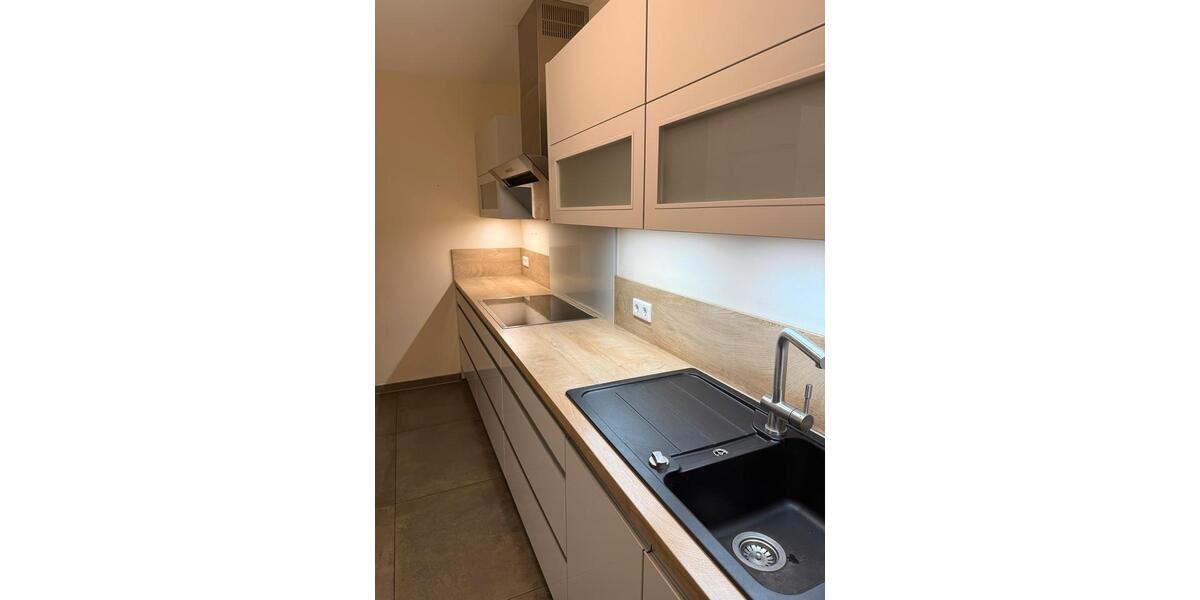 Etagenwohnung Duisburg Rheinhausen - 3 Zimmer, 94 m&sup2;, 1.100&euro; | Angebot:26014773