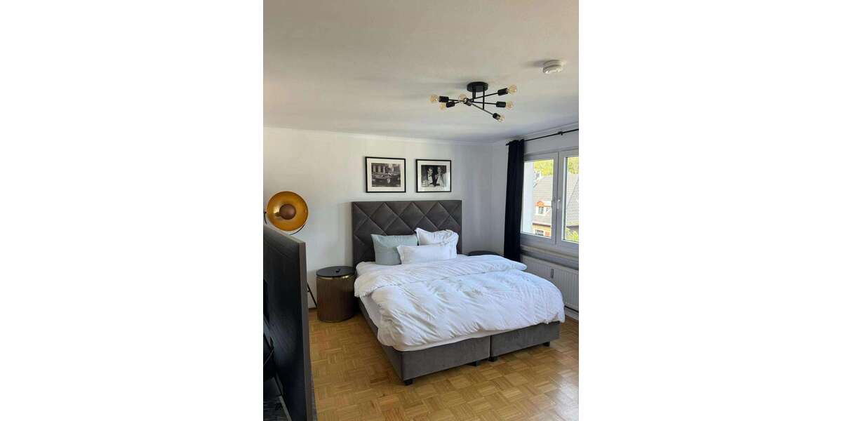 Zimmer Düsseldorf Flingern Nord - 1 Zimmer, 1.300&euro; | Angebot:26044005