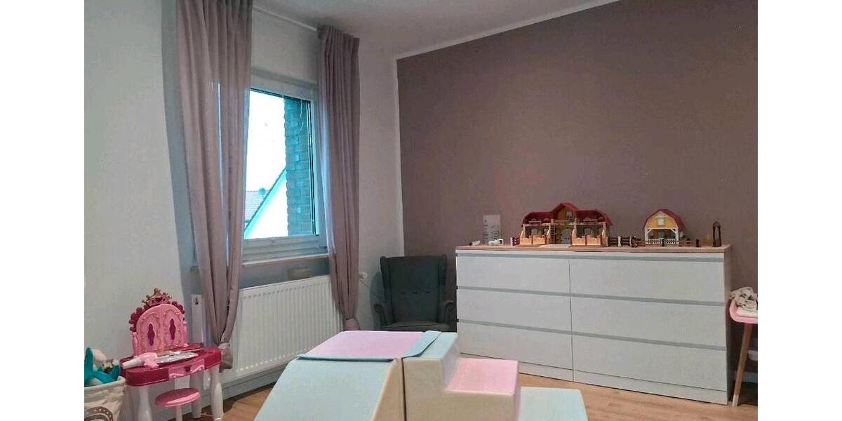 Einfamilienhaus Viersen Boisheim - 7 Zimmer, 165 m&sup2;, 380.000&euro; | Angebot:27083296