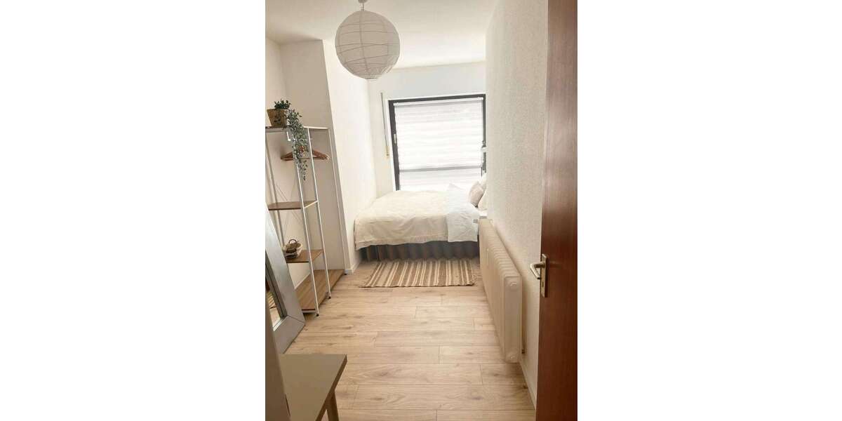 Zimmer Duisburg Neudorf-Nord - 1 Zimmer, 1.200&euro; | Angebot:22847735