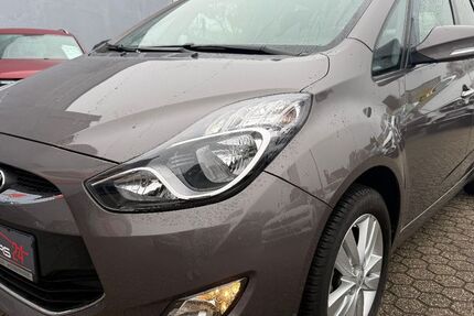 Hyundai ix20 104.000 km 10.890 &euro; Mönchengladbach 41236