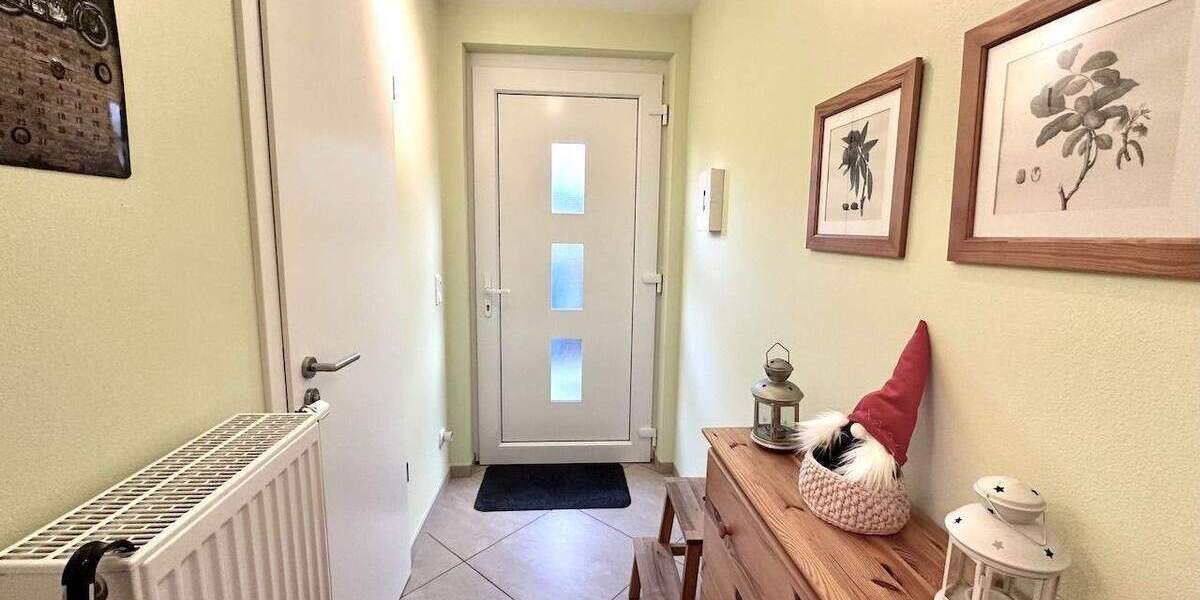 Reihenmittelhaus Neuss Rosellen - 4 Zimmer, 109 m&sup2;, 519.000&euro; | Angebot:25772683