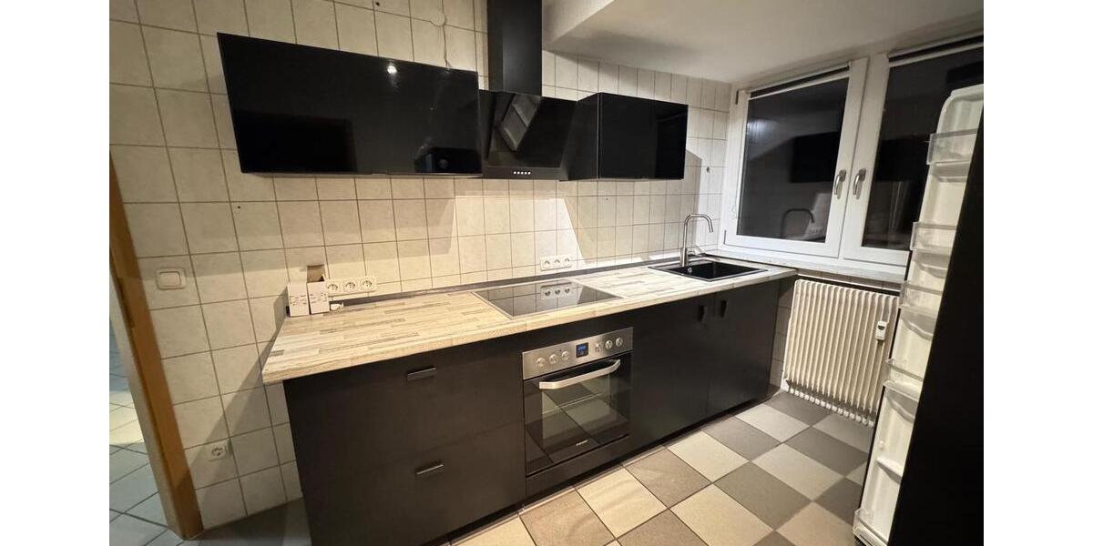 Dachgeschoßwohnung Oberhausen - 3.5 Zimmer, 60 m&sup2;, 720&euro; | Angebot:25988634