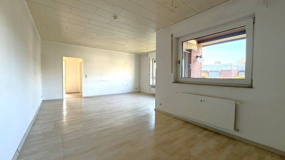 Etagenwohnung Duisburg Marxloh - 3 Zimmer, 82 m&sup2;, 126.000&euro; | Angebot:25748105