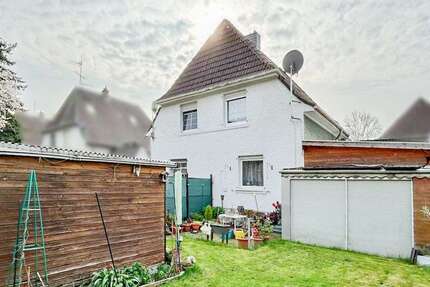 Haus Duisburg Rheinhausen - 4 Zimmer, 74 m&sup2;, 219.000&euro; | Angebot:25980257