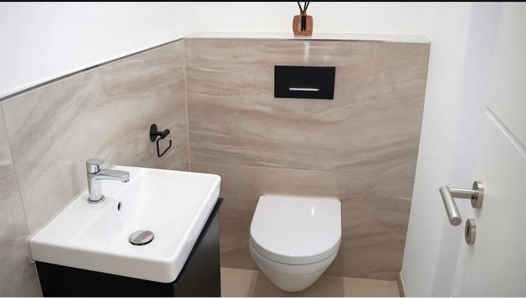 Reihenhaus Ratingen Hösel - 5 Zimmer, 140 m&sup2;, 1.800&euro; | Angebot:25877011