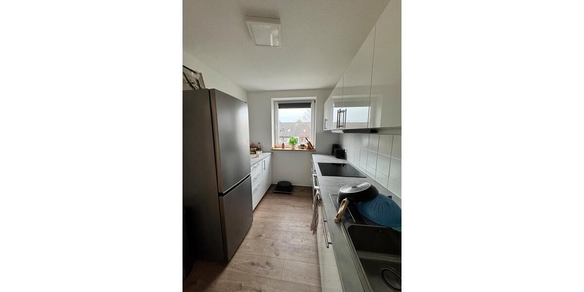 Dachgeschoßwohnung Meerbusch Necklenbroich - 3 Zimmer, 94 m&sup2;, 1.662&euro; | Angebot:27618494