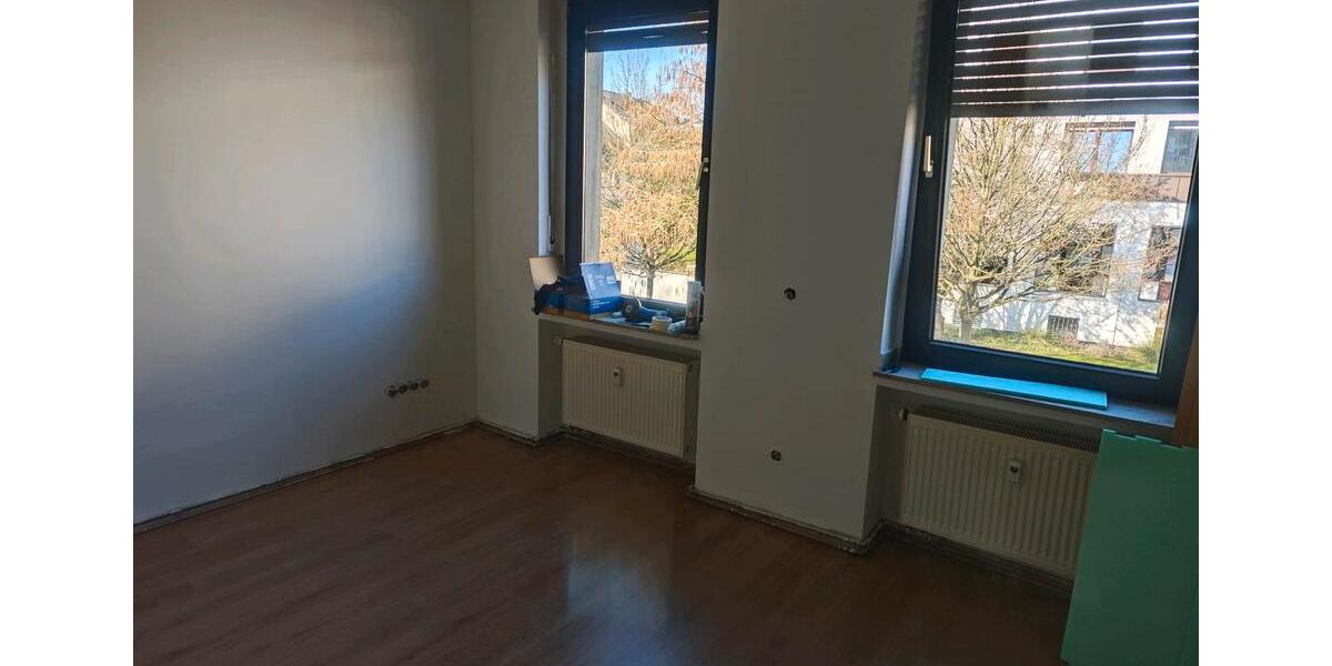 Etagenwohnung Mülheim an der Ruhr Broich - 3.5 Zimmer, 70 m&sup2;, 940&euro; | Angebot:25925593