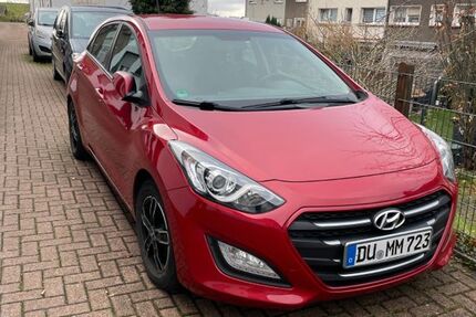 Hyundai i30 142.600 km 7.000 &euro; Moers 47445