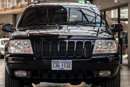 Jeep Grand Cherokee 208.000 km 69.000 &euro; Düsseldorf 40591