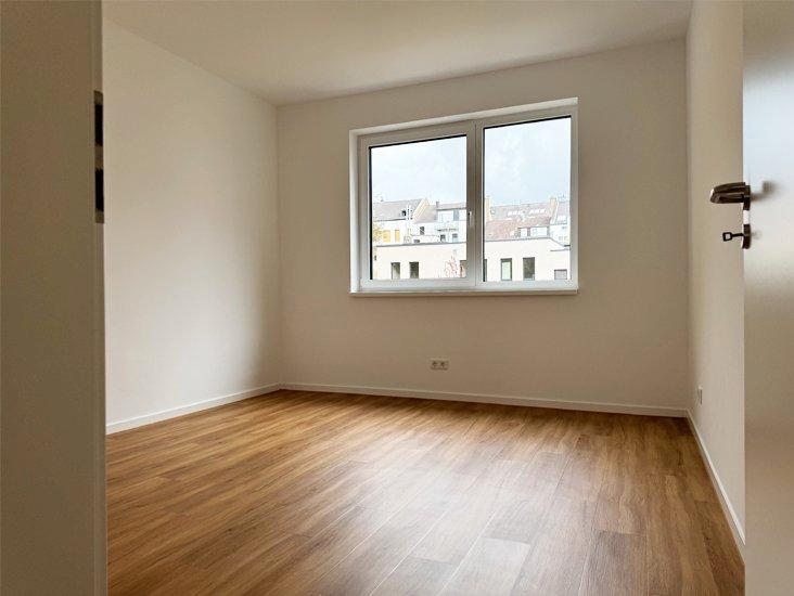 Reihenhaus Kaarst - 4 Zimmer, 101 m&sup2;, 2.050&euro; | Angebot:26195896