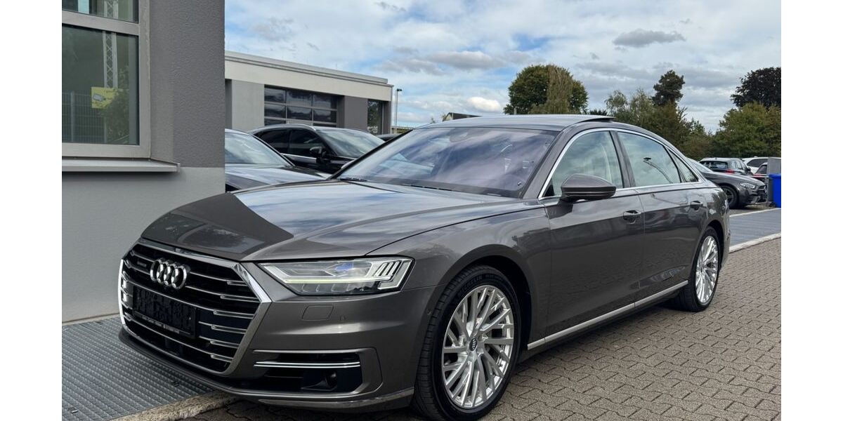 Audi A8 241.230 km 35.990 &euro; Hilden 40721