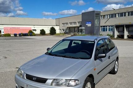 Mazda 323 115.558 km 750 &euro; Krefeld 47809