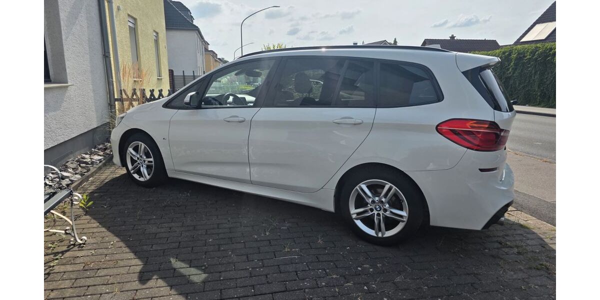 BMW 220 Gran Tourer 97.820 km 21.499 &euro; Wülfrath 42489