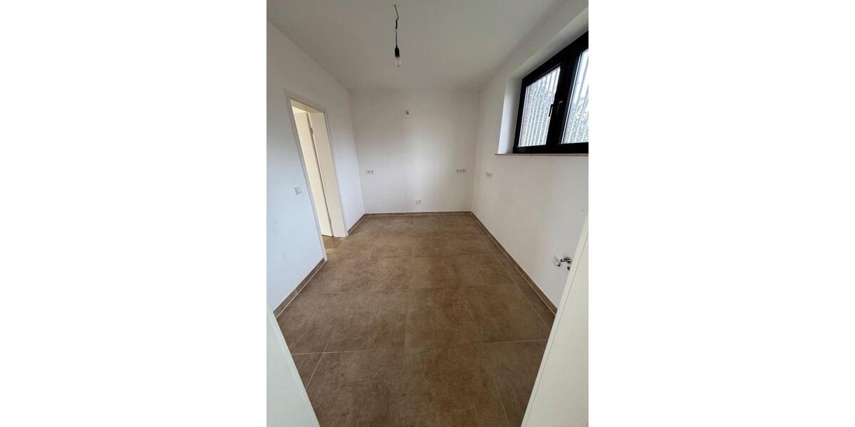 Bungalow Duisburg Essenberg - 3 Zimmer, 130 m&sup2;, 389.000&euro; | Angebot:26678880