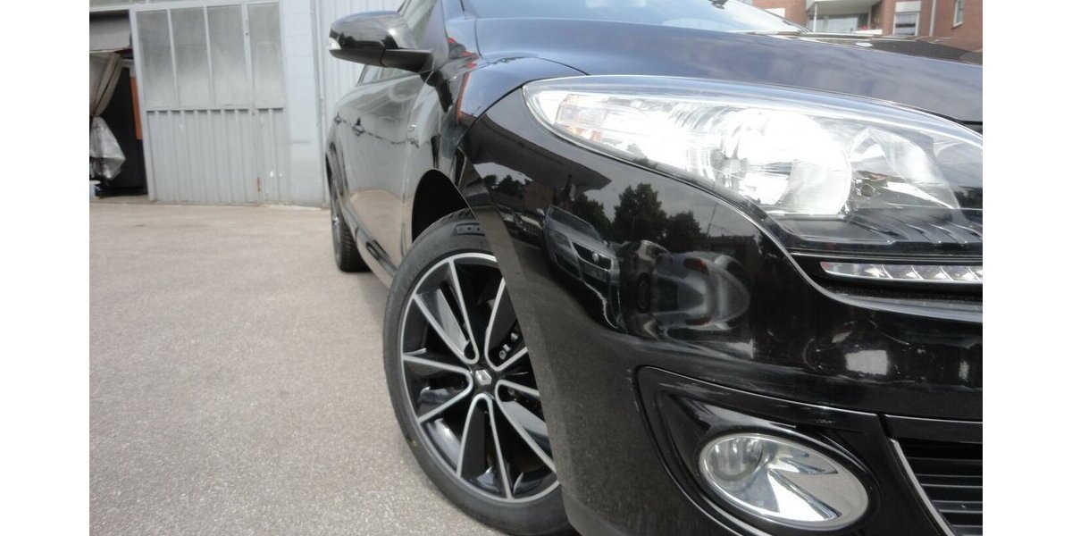 Renault Megane BOSE Edit. Klima.Kette+Reifen+Kuppl.Neu 150.000 km 5.790 &euro; Neuss 41462